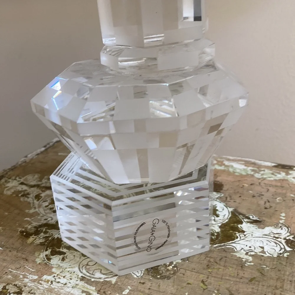 Gaia & Gino Valencia Vase